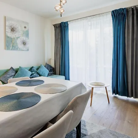 Zwyciezcow, Sun & Snow Apartment *